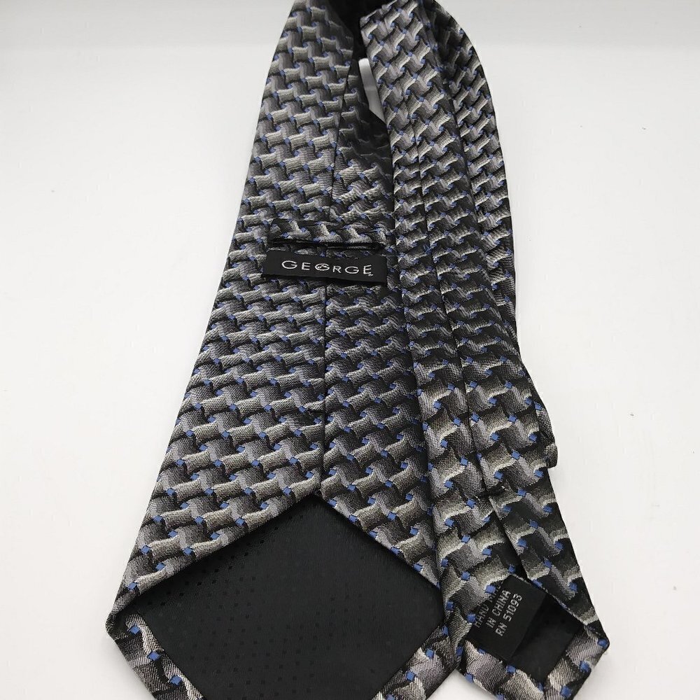 George Tie - Picture 8 of 8
